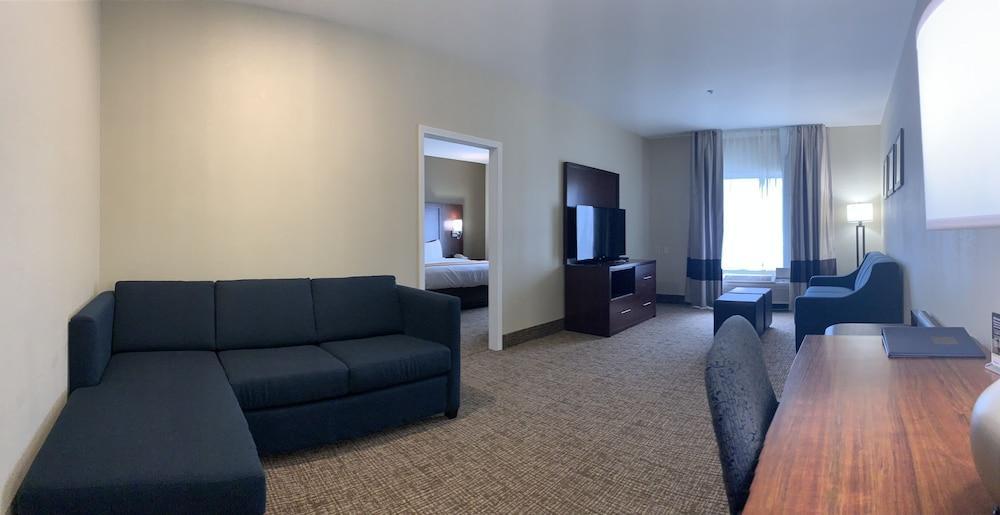 Comfort Suites Auburn Near I-69 Bagian luar foto